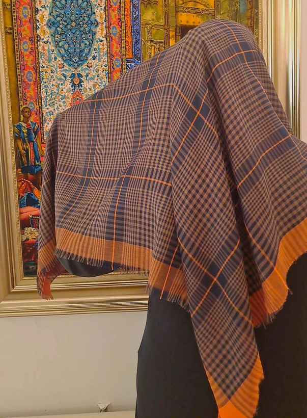 روسری نخ دور پرز