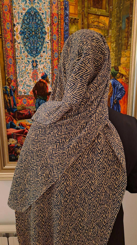 شال پفکی پلیسه